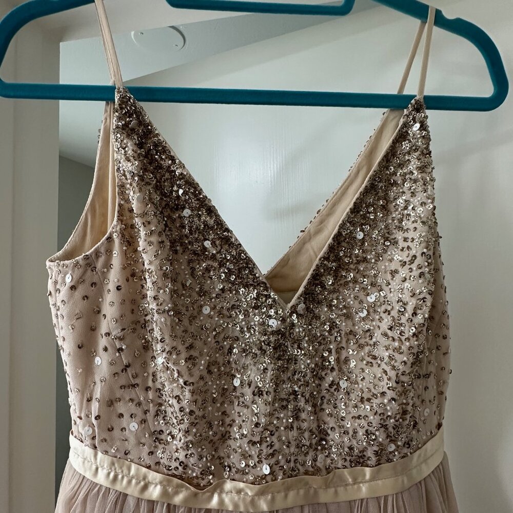 BHLDN Avery Maxi Dress, Oyster Champagne Color, Size 4 - Picture 6 of 11